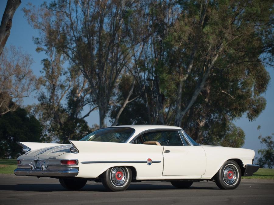  Chrysler 300G Hardtop Coupe (842) 1961 года  (фото 34 из 43)